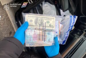 Керівник виправної колонії вирішив «нажитися»