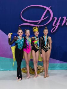 Чотири золота привезли гімнастки до Хмельницького з престижних змагань