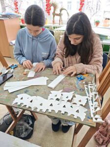 Янголи пам’яті у руках майбутнього