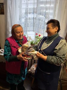 Великдень у Хмельницькій громаді з пасхальними кошиками