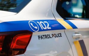 У Хмельницькому чоловік відкрив стрілянину посеред вулиці