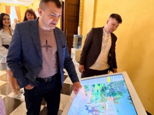 «Розбудова послуг з психічного здоров’я в громадах»