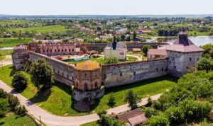 Подорожуємо рідним краєм