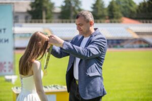 Хвилина слави в успішних випускників