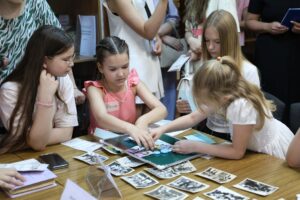 «Архівні пригоди: шлях дослідника»