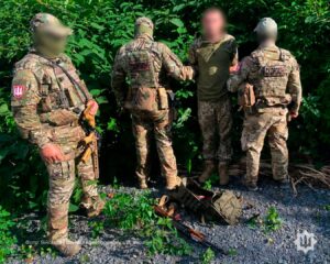 Втік з автоматом