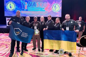 Ділилися досвідом, якого немає у більшості країн світу