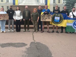 Поки вони не вдома — ми будемо поруч