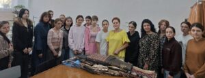 Навчатися професії та вміти бути корисним