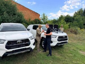 Ще 3 позашляховики і квадрокоптери