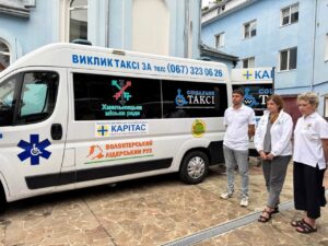 «Соціальне таксі» для маломобільних хмельничан відзначило перший ювілей